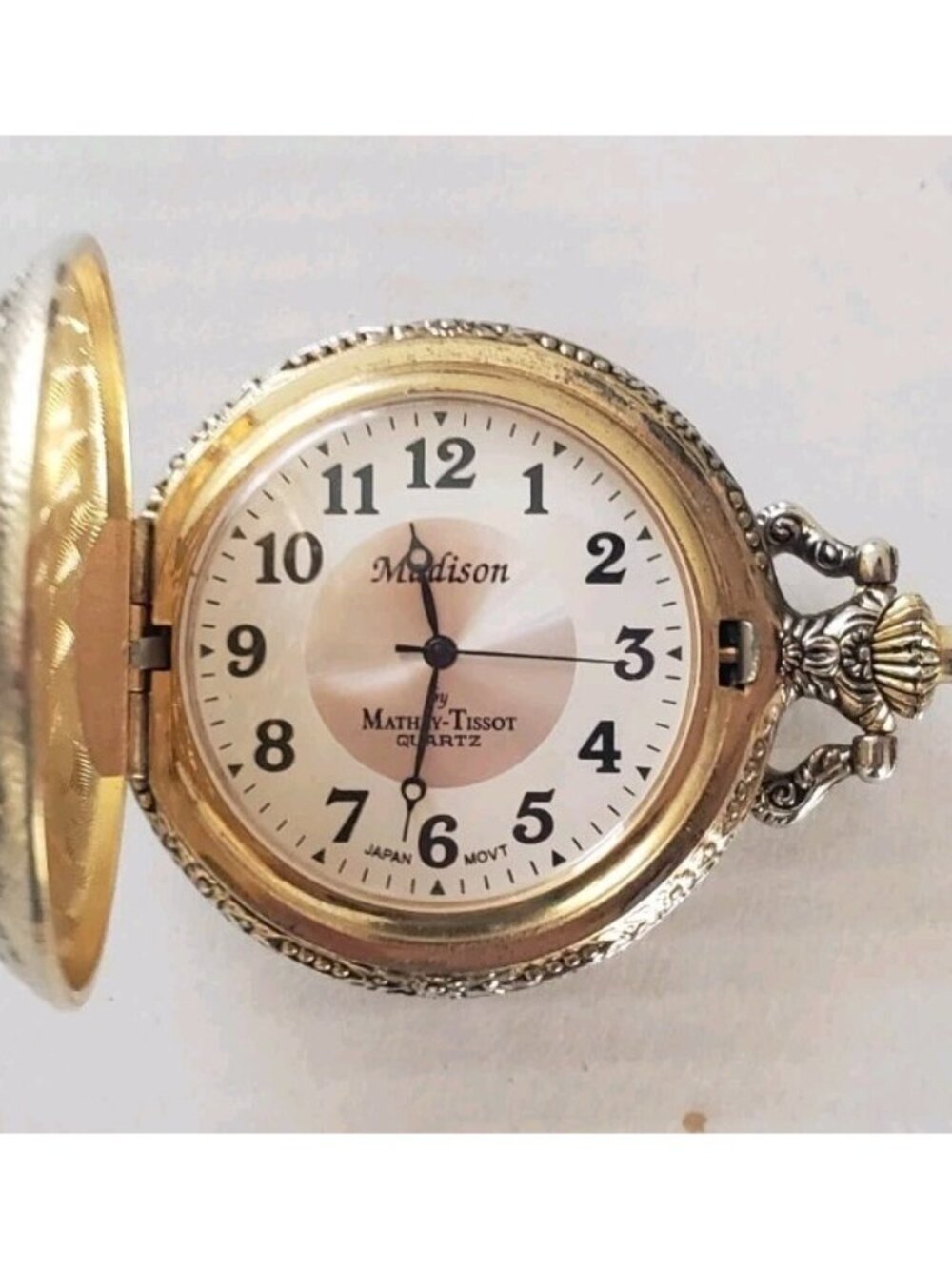 MADISON MATHEY-TISSOT POCKET WATCH QUARTZ JAPAN MOVEMENT VINTAGE - Picture 3 of 5